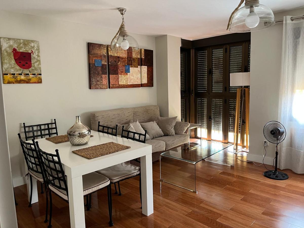 Apartamento En Luis Montoto, Nervion. Centrico Sevilla Buitenkant foto